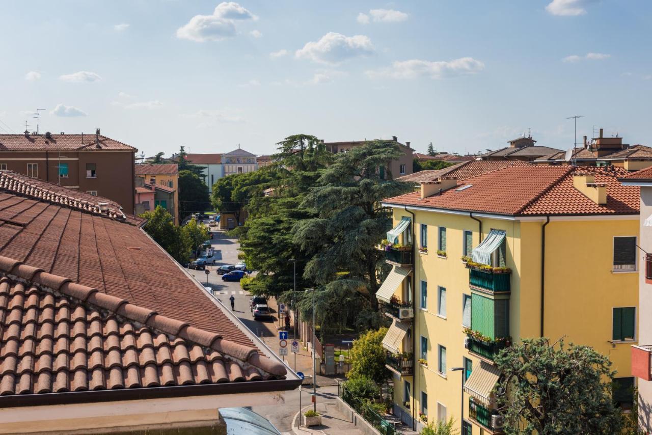 Civico40 Luminoso Appartamento Con Balconi E Garage Privato Werona Zewnętrze zdjęcie