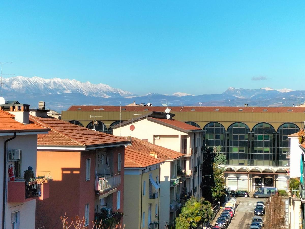 Civico40 Luminoso Appartamento Con Balconi E Garage Privato Werona Zewnętrze zdjęcie